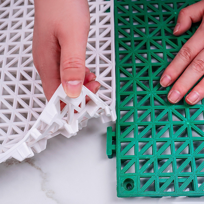 加厚厨房卫生间浴室PVC防水防滑垫脚垫可拼接镂空隔水垫工程地垫