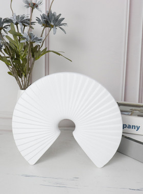 新中式现代简约白色扇形摆件样板房售楼处软装饰品创意工艺品摆设