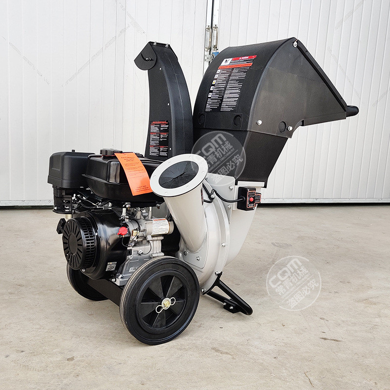 热销移动式汽油粉碎机玉米秸秆小型家用杂枝木头粉碎机园林树枝粉