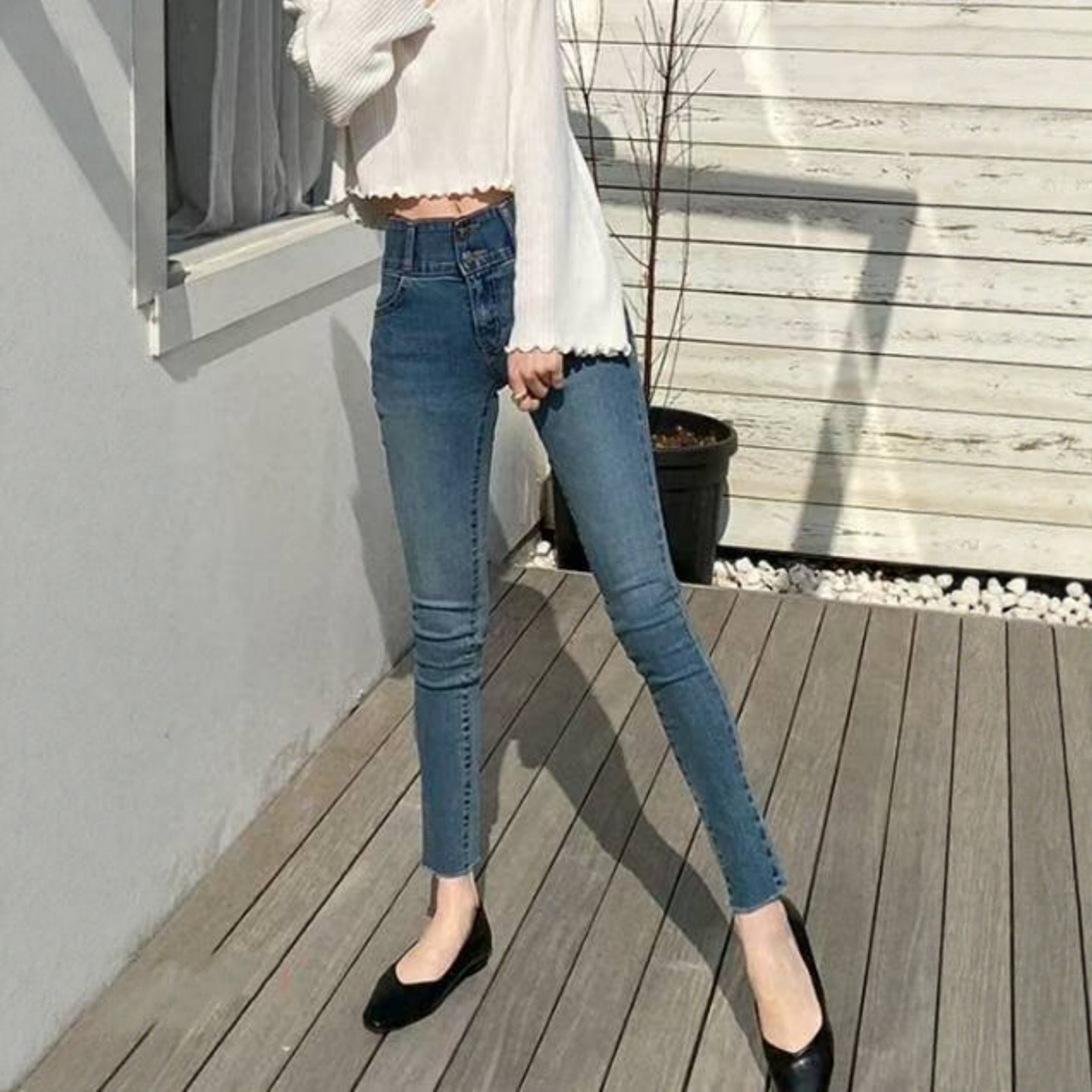 韩国东大门代购蓝色小脚铅笔裤女25秋冬高腰两粒扣紧身弹力牛仔裤