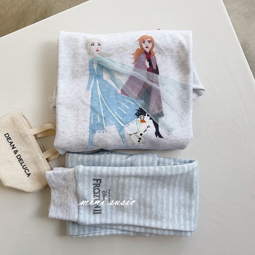 浅灰冰雪公主家居服套装