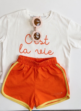 100-145韩系潮童RJ米白色桔色字母宽松套头短袖T恤+橘色短裤