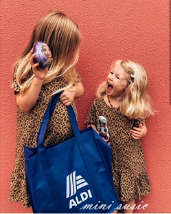 10女童驼色豹纹不规则纯棉连衣裙