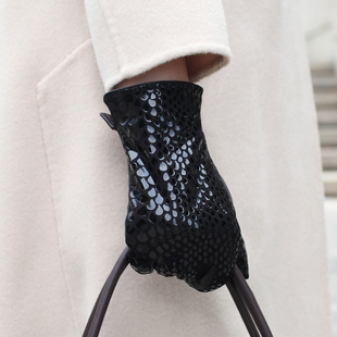 进口蛇纹小山羊皮真皮手套女士秋冬季加绒保暖防风骑行开车海宁