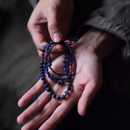 封面是花老青金高古老玛瑙长项链