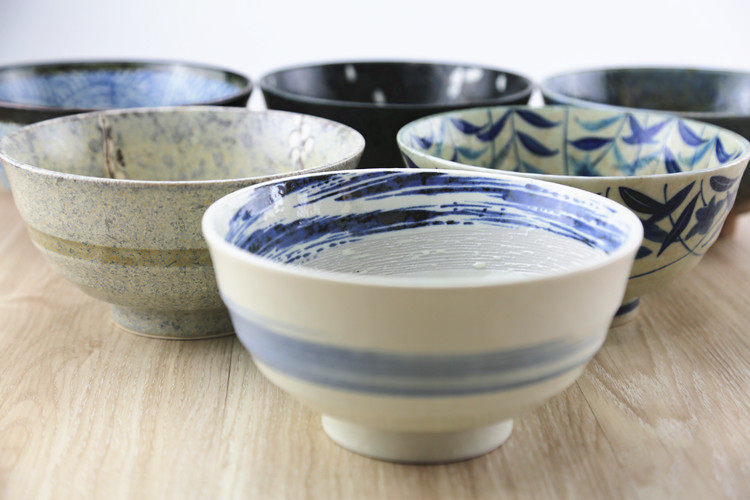 日本进口陶瓷面碗和风餐具青海波家用汤面条饭碗釉下彩日式拉面碗