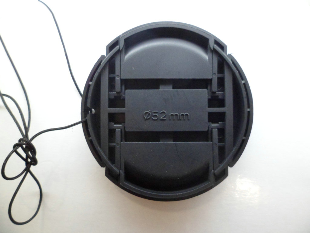 适用尼康 D5100 D3100 D3000 D5000 D60 D40X 18-55 52mm 镜头盖