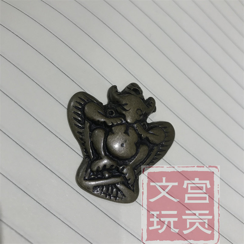 宫贡复刻藏式天铁托甲大鹏鸟图片