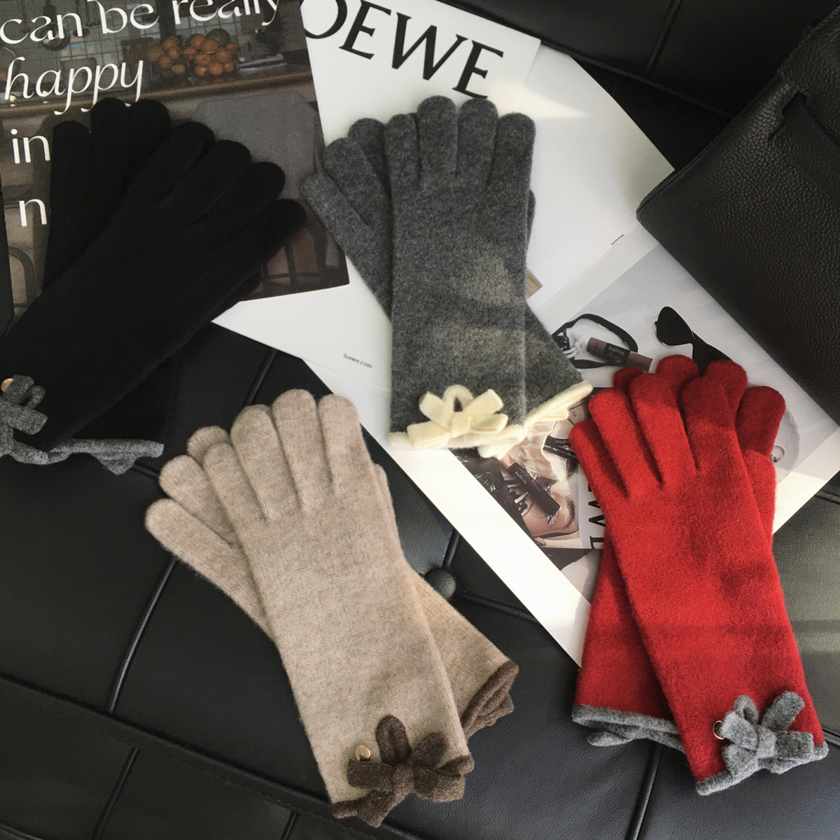 韩国冬季纯色蝴蝶结户外保暖混羊毛手套女加厚可触屏针织毛线手套