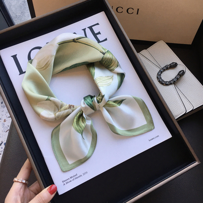 浪漫百合100%桑蚕丝真丝丝巾领巾