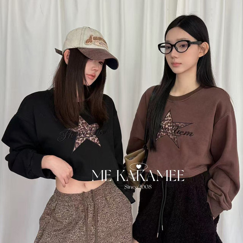 ME KAKAMEE-秋冬新品美式刺绣豹纹五角星设计感短款卫衣9736