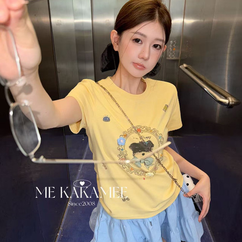 ME KAKAMEE-夏新品喷画趣味小狗立体花朵大弹力小版短袖T恤9362