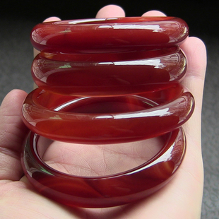 瑕疵品专区/天然巴西红玛瑙手镯/加厚不加宽/送礼佳品/玉髓No:80