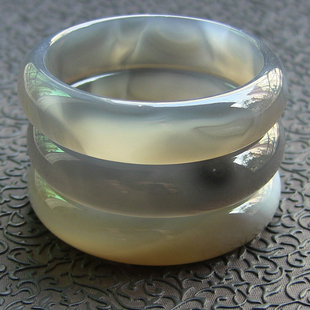 瑕疵品专区/天然巴西玛瑙手镯/加厚不加宽/原色小口径玉髓No:77