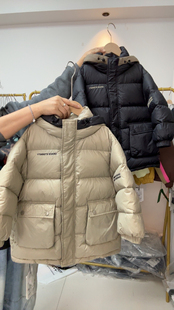 童乐鱼2024冬款儿童保暖90绒连帽羽绒服男童洋气保暖外套潮12013