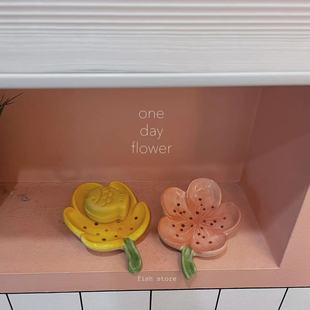 花朵陶瓷香皂盒卫生间沥水碟桃花郁金香皂托粉色 store Fish
