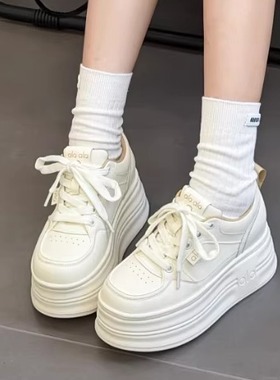 厚底内增高7CM小白鞋女小个子休闲板鞋2026春季新款﻿3327她致