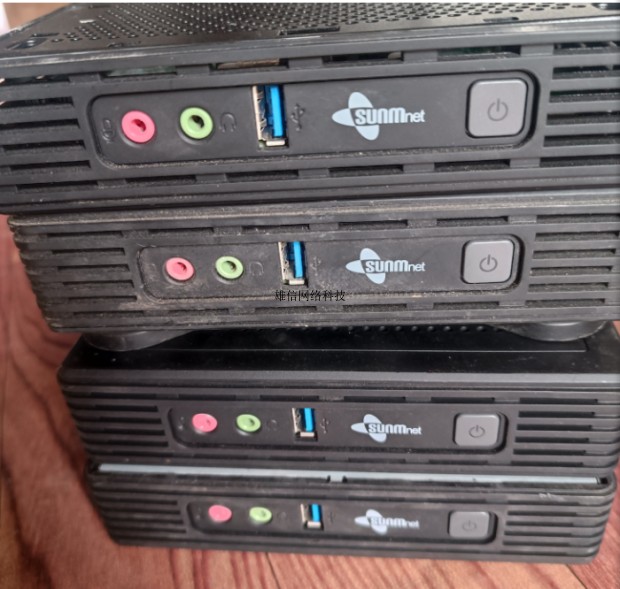 四核三盟云终端ct100 2g内存8g硬盘主机