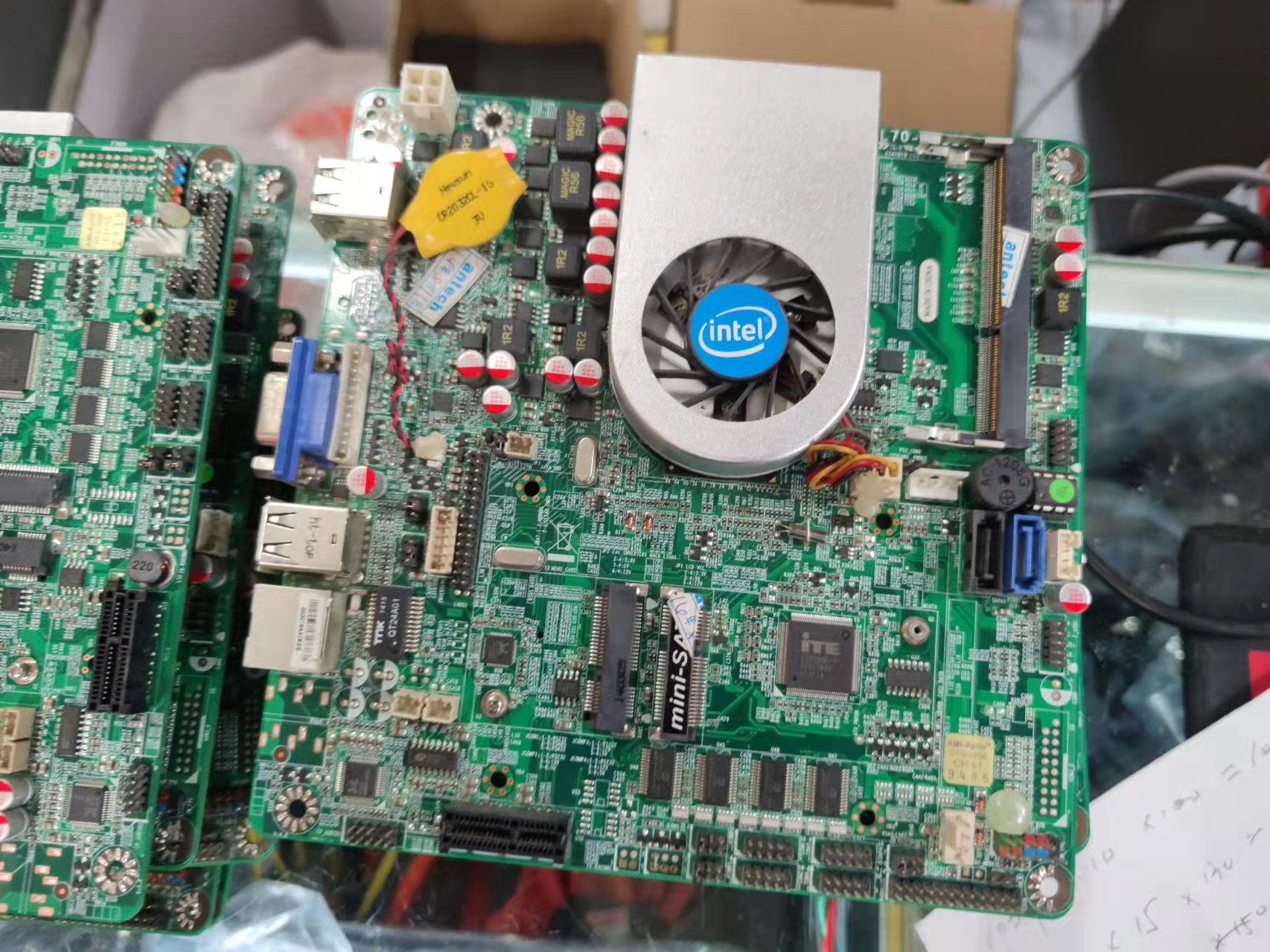 迷你工控主板itx/1037u双核4个com/lvds/dc12v/pcie/nas群晖主板