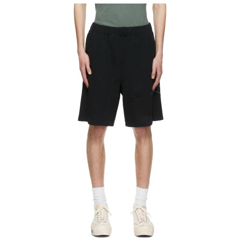 undercover 高桥盾 黑色短裤男