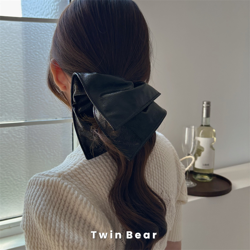 松弛慵懒皮质皮革方巾发圈