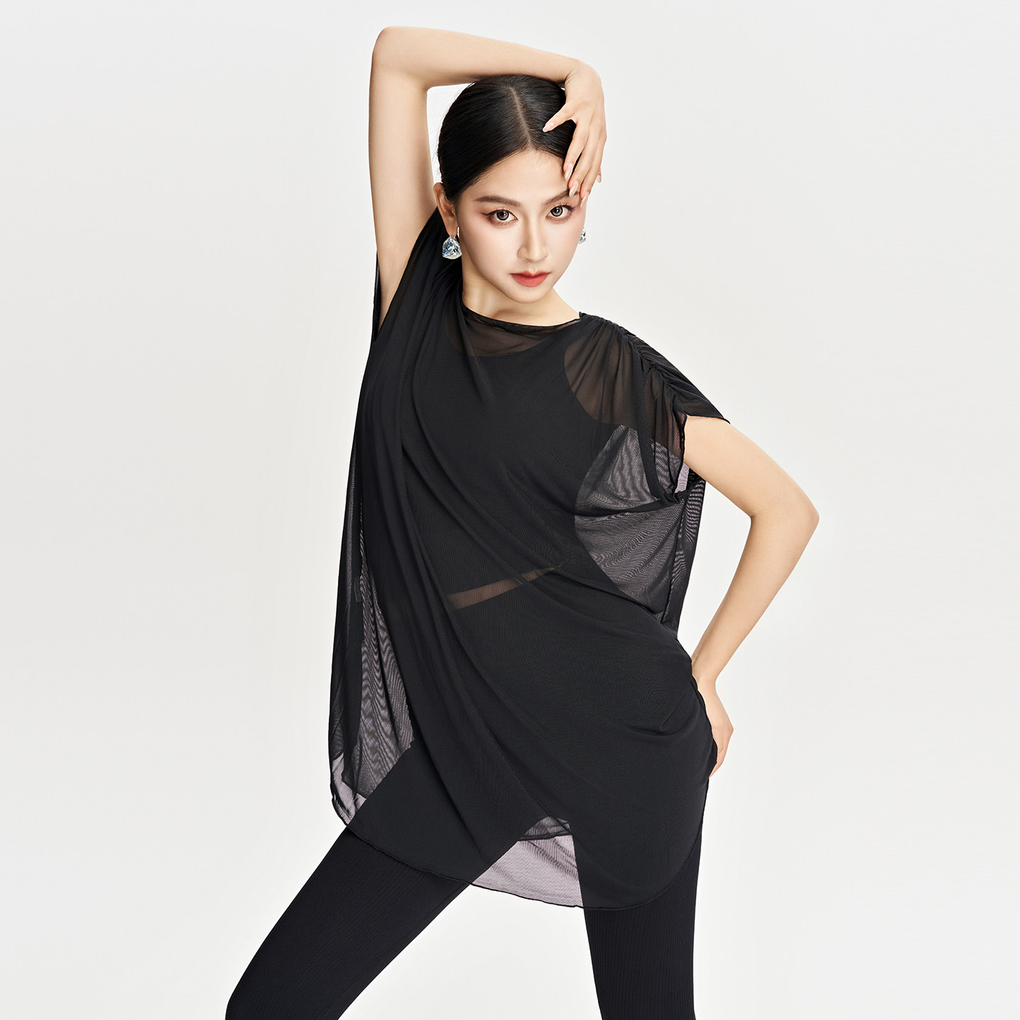 IFV拉丁舞服女士成人国标舞服网纱透连衣裙上衣短袖宽松3026