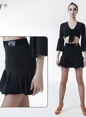 舞裙IFV拉丁新款成人半身裙插角丝绒表演服大摆边艺考练功服2024