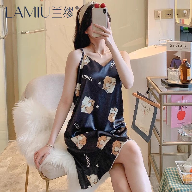 LAMIU/兰缪带胸垫睡裙女夏季冰丝吊带睡衣可爱女生大码丝绸家居服