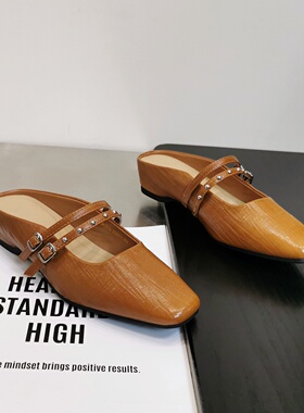 复古法式方头双带玛丽珍鞋女2026新款低跟铆钉漆皮时尚气质包头拖