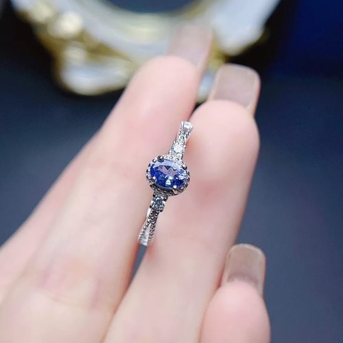 天然坦桑石戒指出货 ，经典简约款，爆闪火彩主石礼物圣诞节送闺