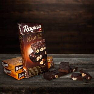 瑞士代购零食品Ragusa Noir榛子果仁夹心60%可可黑巧克力排块100g