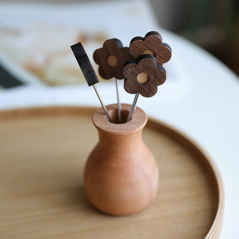 日式创意可爱小花朵不锈钢水果叉子高档实木牙签筒套装月饼叉子