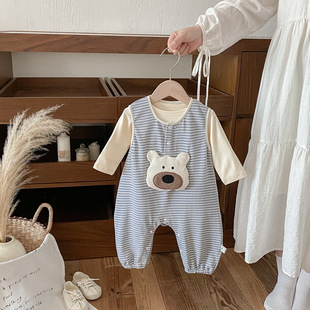 2025秋季新品男宝宝卡通条纹背带裤婴幼儿杏色打底衫韩版两件套