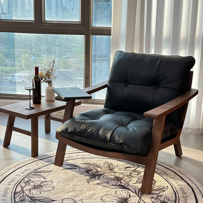 中古实木休闲椅设计师茶椅书报椅复古真皮单人沙发椅休息坐靠沙发