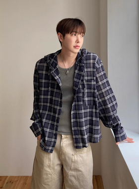 韩国东大门代购UNUSED直播时尚学院风减龄格子宽松连帽长袖衬衫男