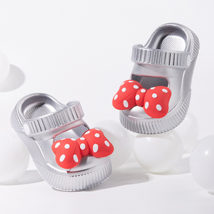 小鹿米利儿童洞洞鞋宝宝沙滩凉拖鞋银色公主蝴蝶结玛丽珍XS407