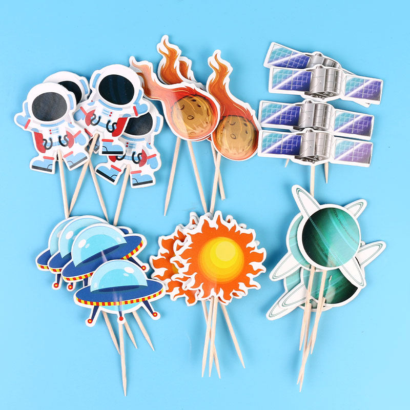 24支装航空员太空人甜品台装饰插件纸杯蛋糕太阳系宇航员儿童生日