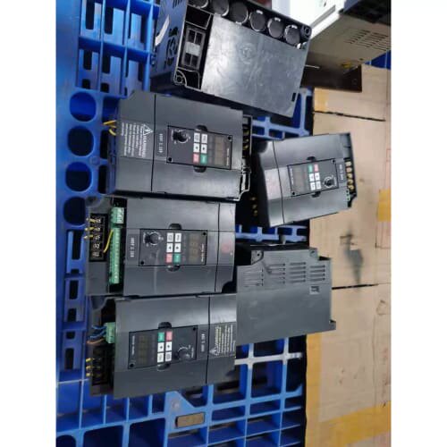议价非实价议价议价变频器H2400A02D2KC 2.2KW 现货 实物图 质保