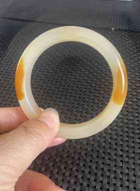 云南龙陵天然黄龙玉洋烟河老料手镯56.5*12*9mm质地细腻种水好