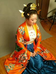 戏服手推绣加工 样稿绘图 针孔打版 图样出售 手绘图案 旗袍汉服