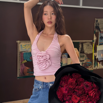 六月林 韩国博主同款立体花朵褶皱短款上衣女修身辣妹挂脖小吊带