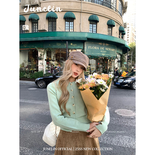 六月林 韩国博主同款慵懒减龄少女感浅绿色圆领针织开衫温柔日常