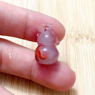 天然南红飘花葫芦如意意境吊坠配珠