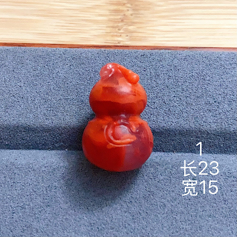 天然南红大葫芦保山满色满肉精工立体雕刻上下通孔大吊坠孤品稀有