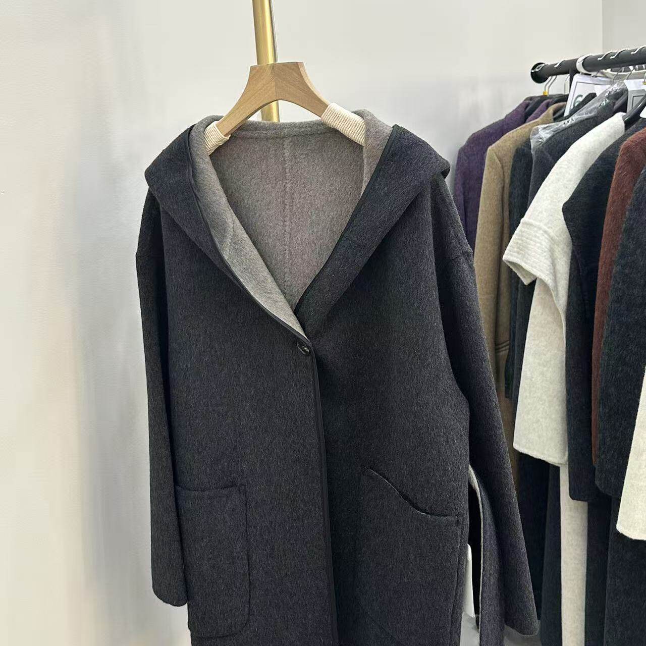 【大欢欢专享】2025秋冬新款女连帽撞色羊毛大衣百搭Y双色帽子