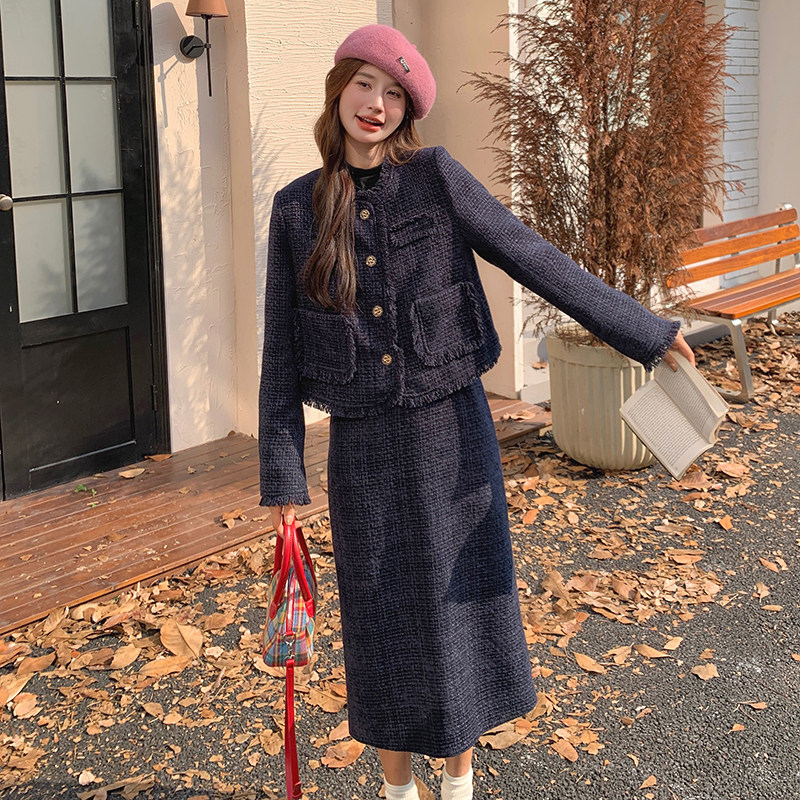 冬装大码女装高级感名媛小香风套装裙胖mm设计感外套半身裙两件套