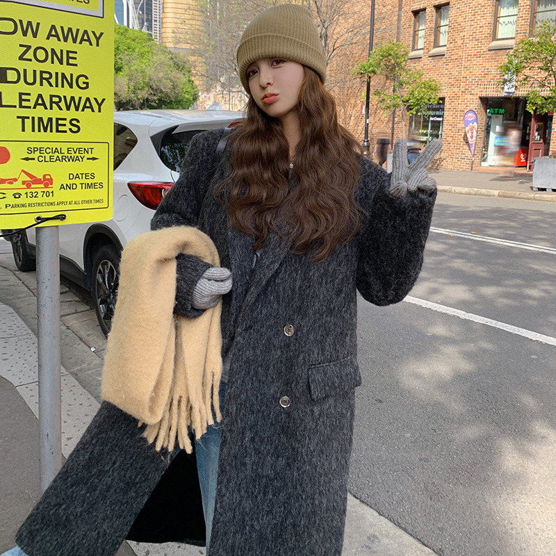 新款首发现货 2023年冬季呢大衣外套 C066-2639-P195-K278