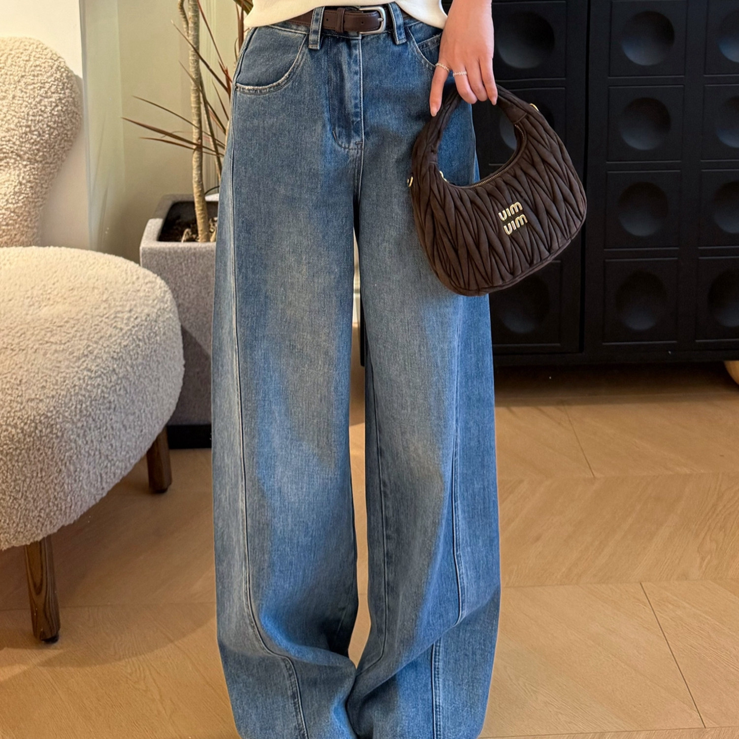 高腰弯刀牛仔裤设计感复古长裤女