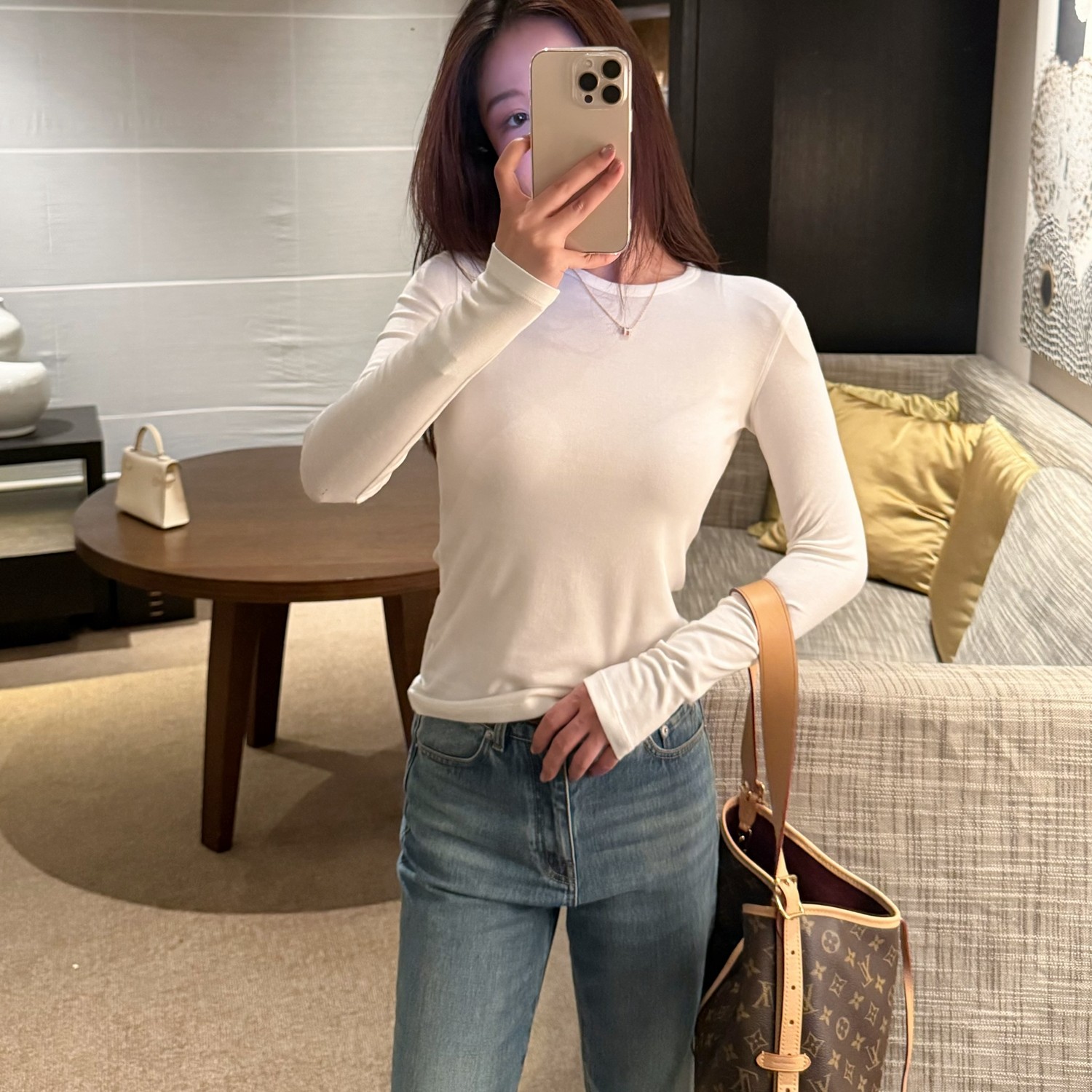 曹大曼 轻暖山羊绒纯色打底衫长袖T恤女正肩打底衫秋冬内搭上衣