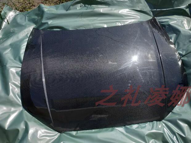 适用于奥迪A3/  S3 碳纤维 机盖改装，A3/S3原厂碳纤维引擎机盖